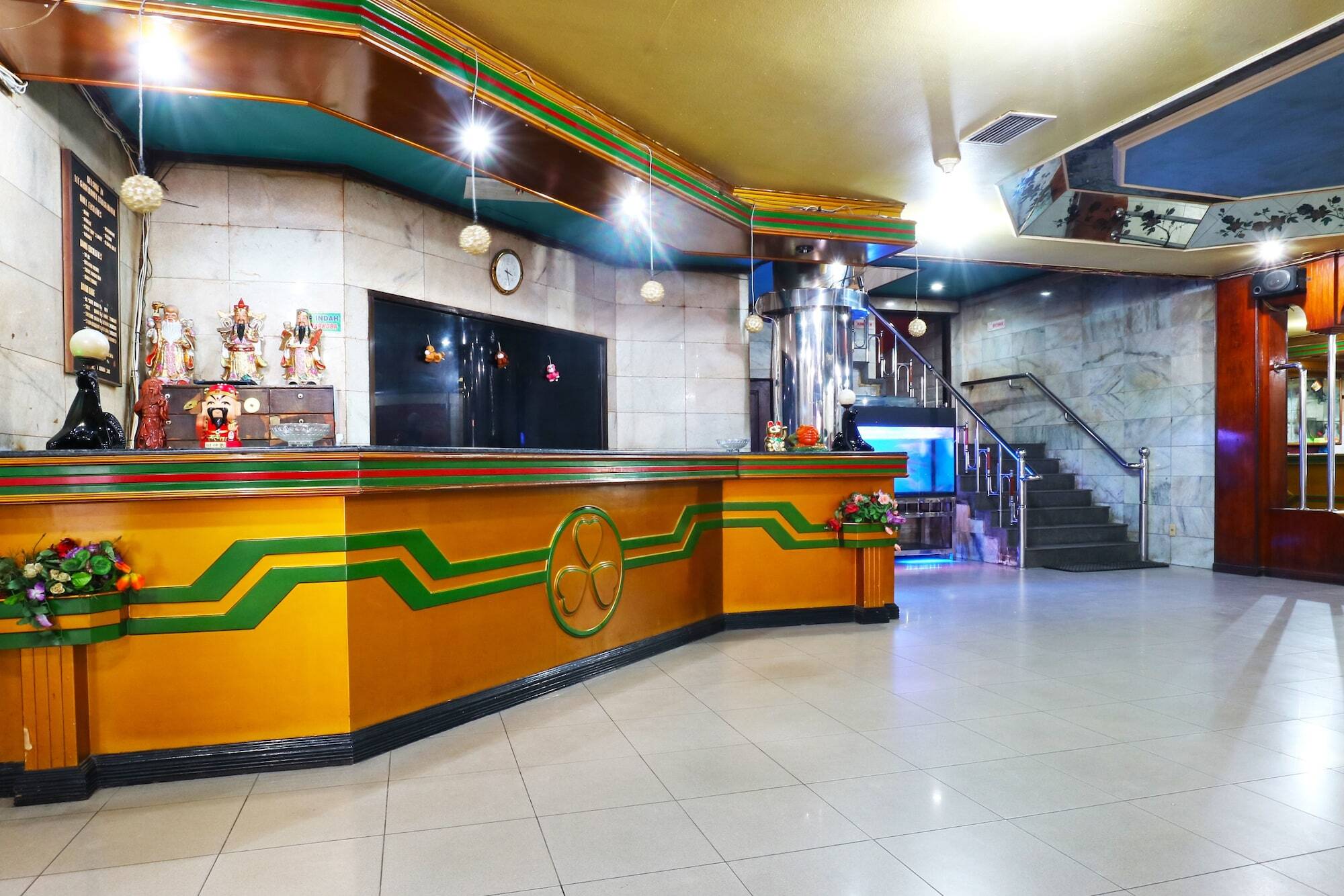 Lee Garden Hotel Медан Экстерьер фото