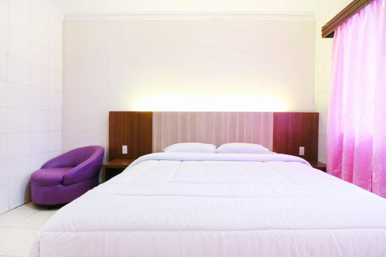 Lee Garden Hotel Медан Экстерьер фото