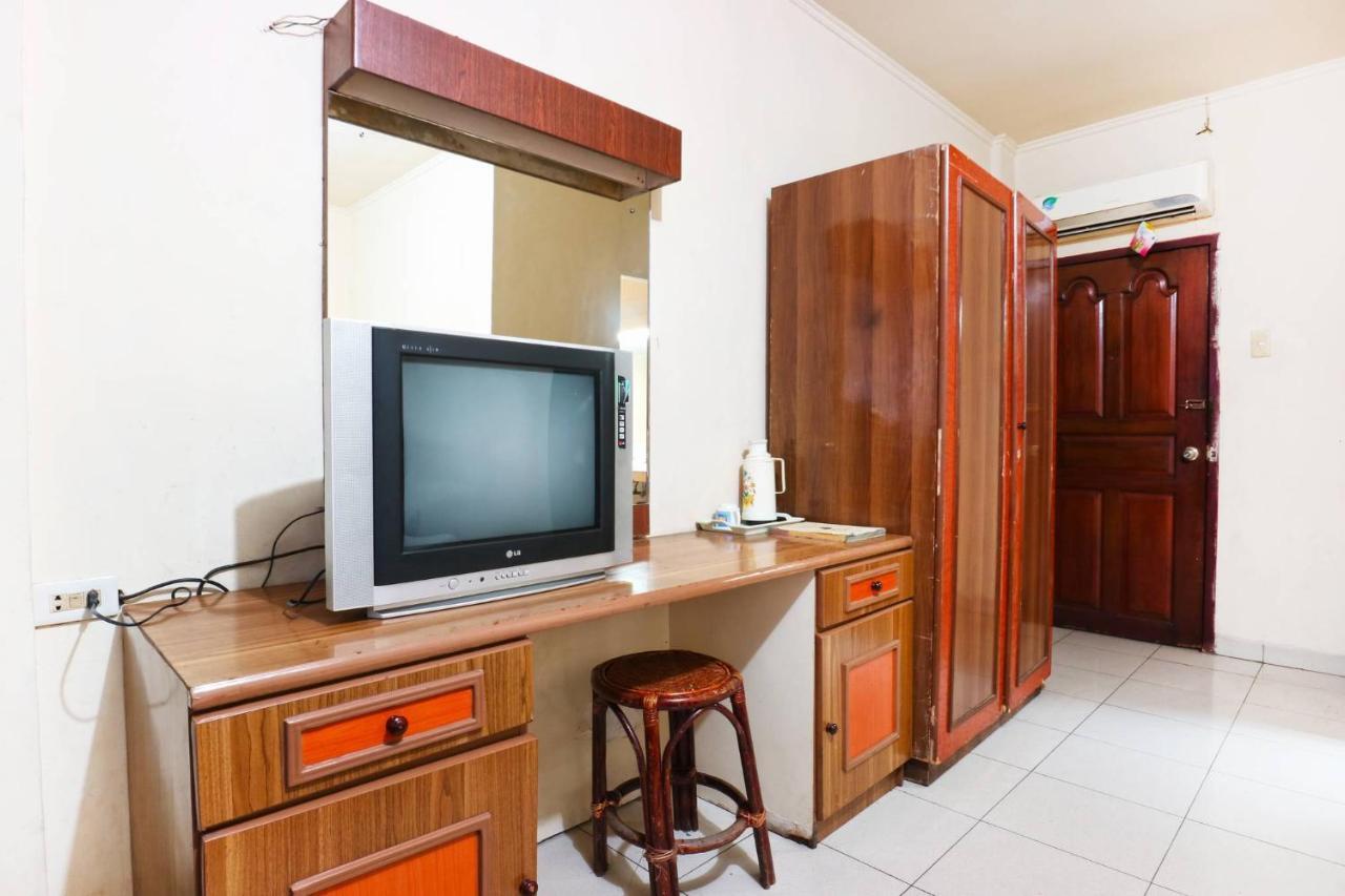 Lee Garden Hotel Медан Экстерьер фото